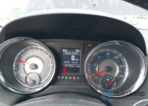 2011 Chrysler Town & Country Limited из США, поврежденный, VIN 2A4RR6DG7BR749386